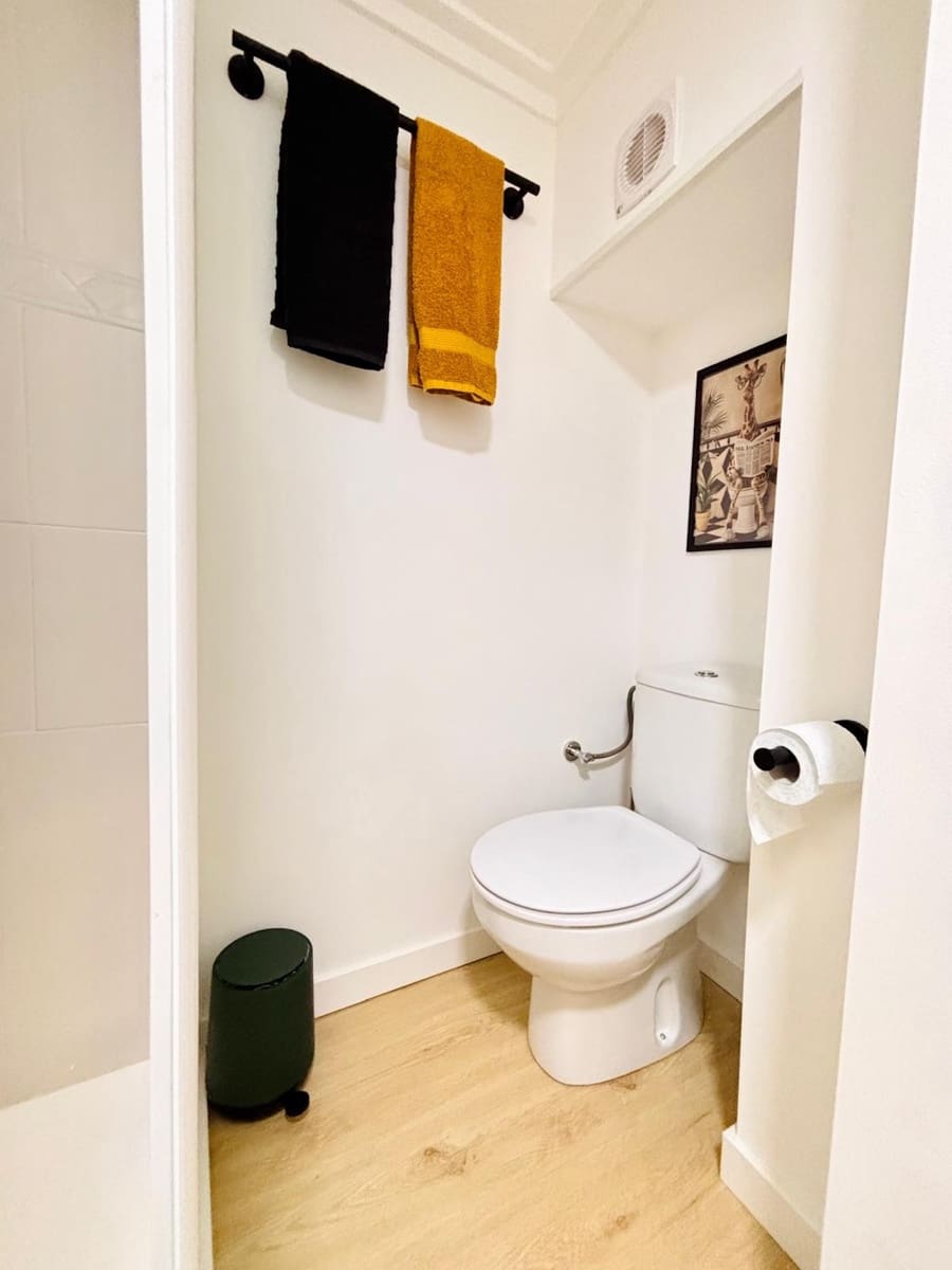 2 sovrum Lägenhet till salu i Torrevieja - 121 000 € (Ref: 9353154)