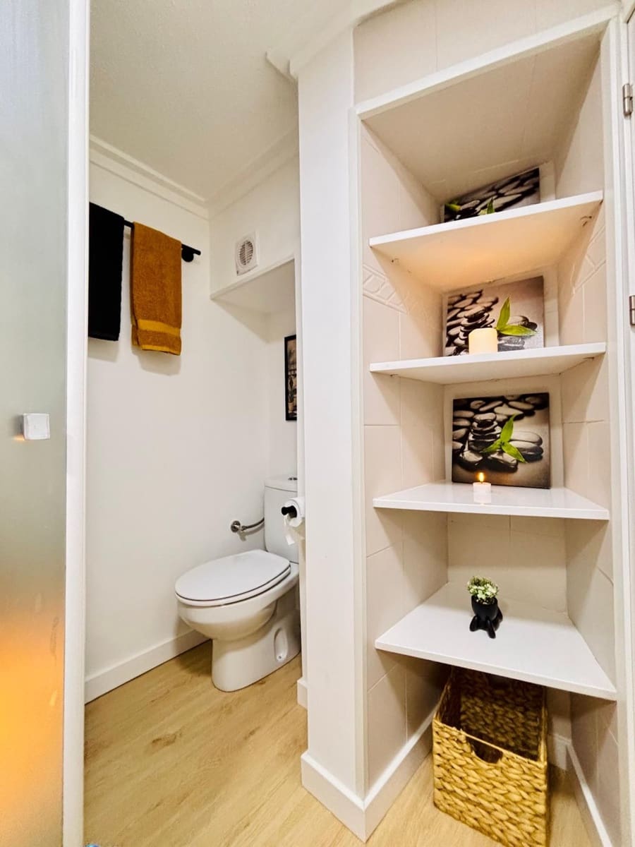 2 sovrum Lägenhet till salu i Torrevieja - 121 000 € (Ref: 9353154)