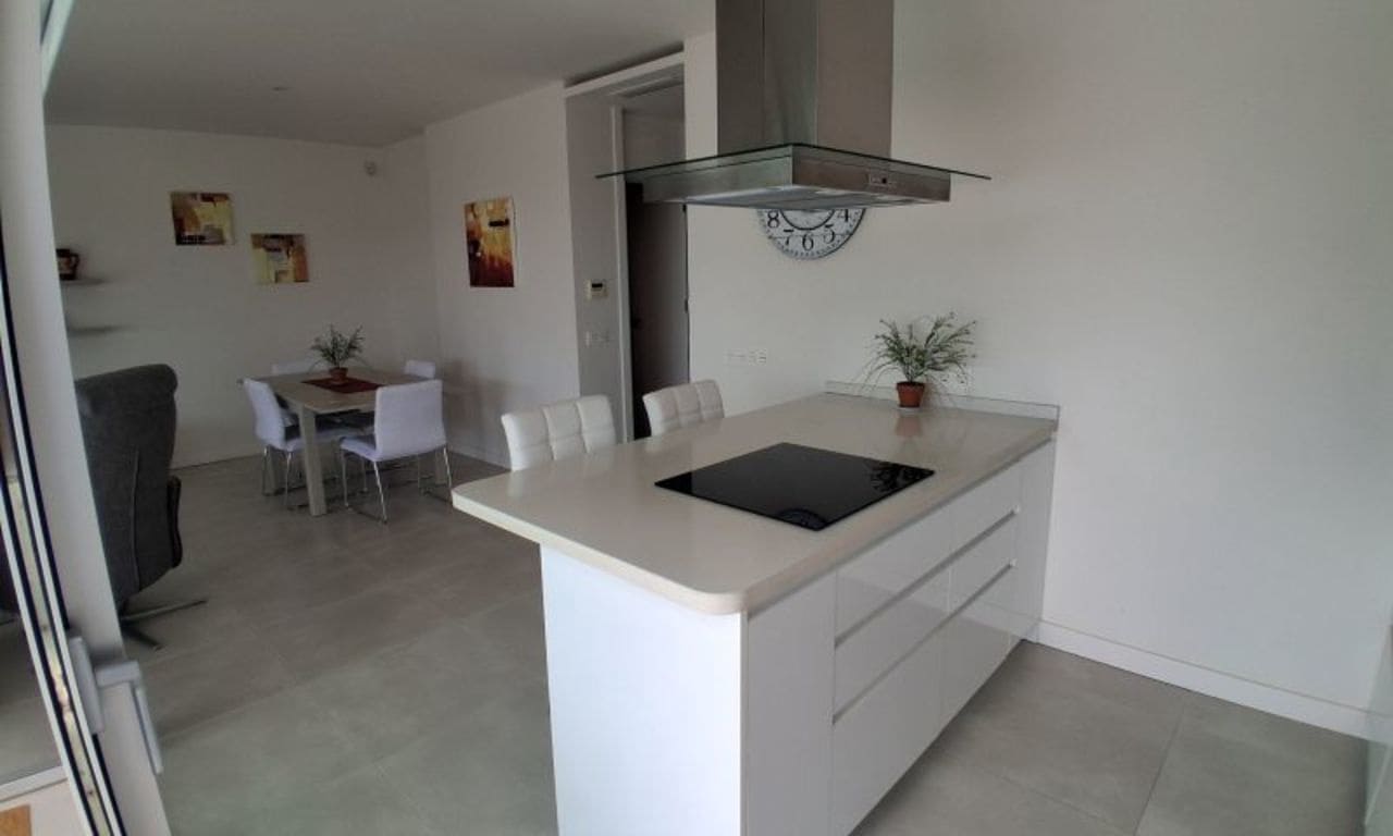 Apartamento de 2 habitaciones en Orihuela Costa en venta - 269.000 € (Ref: 9353156)