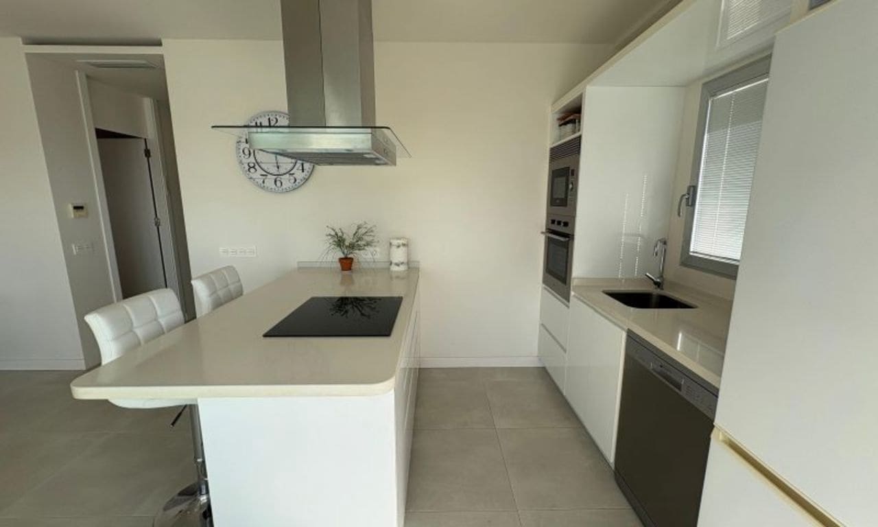 Apartamento de 2 habitaciones en Orihuela Costa en venta - 269.000 € (Ref: 9353156)