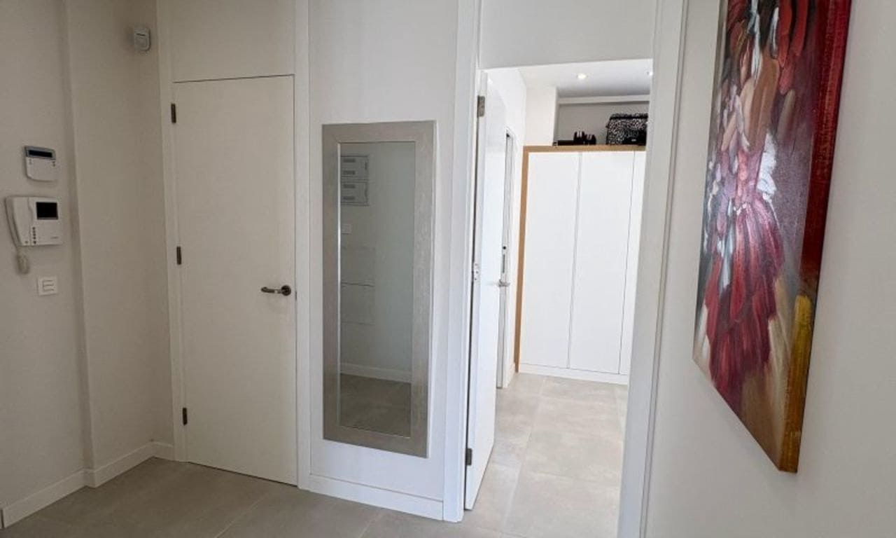 Apartamento de 2 habitaciones en Orihuela Costa en venta - 269.000 € (Ref: 9353156)