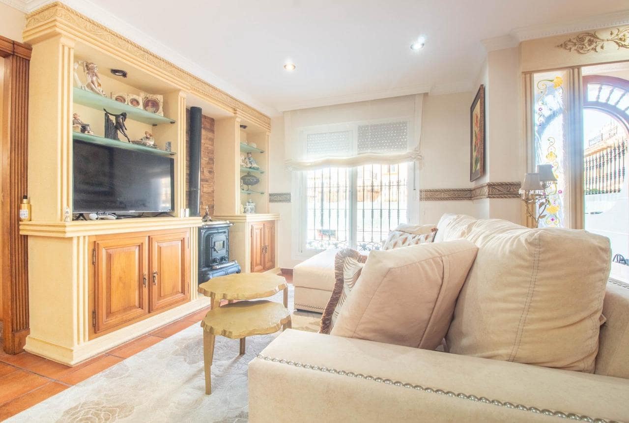 Casa de 4 habitaciones en Orihuela Costa en venta con piscina - 360.000 € (Ref: 9355495)