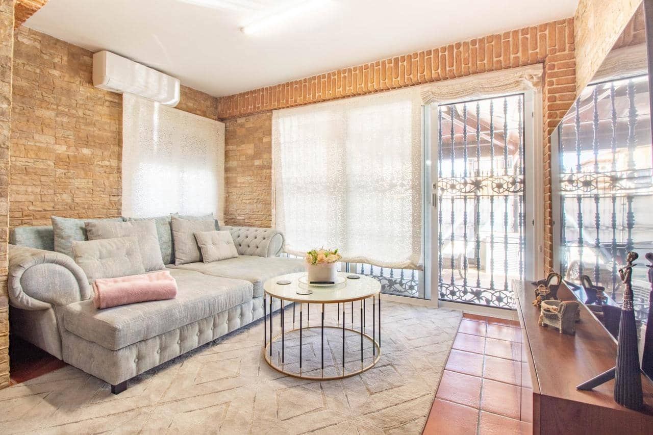 Casa de 4 habitaciones en Orihuela Costa en venta con piscina - 360.000 € (Ref: 9355495)