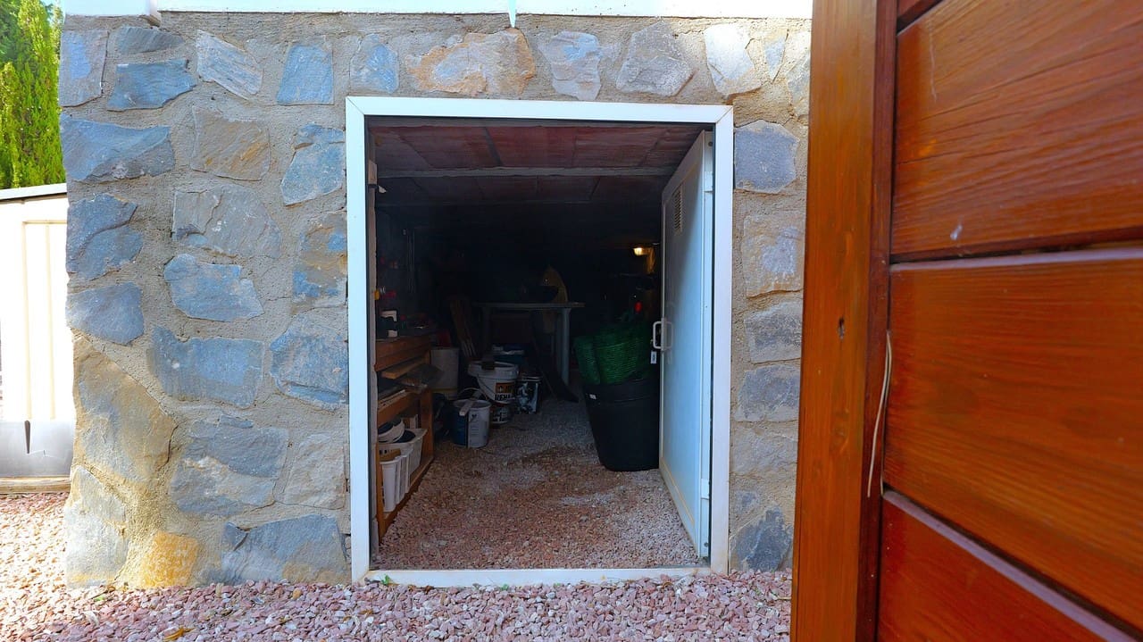 2 bedroom Villa for sale in Torrevieja - € 229,000 (Ref: 9355501)