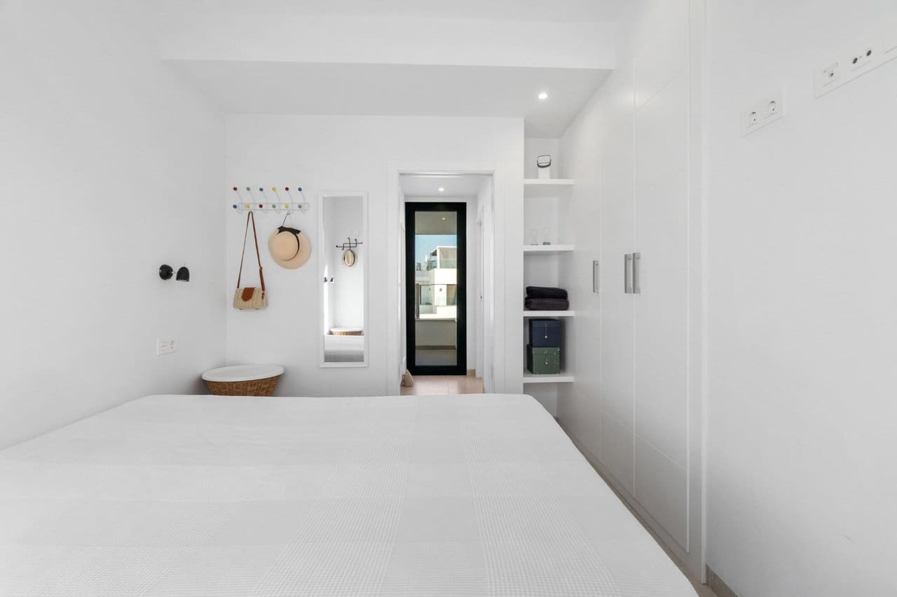 3 sypialnia Dom na sprzedaż w Villamartin z basenem garażem - 325 000 € (Ref: 9356652)