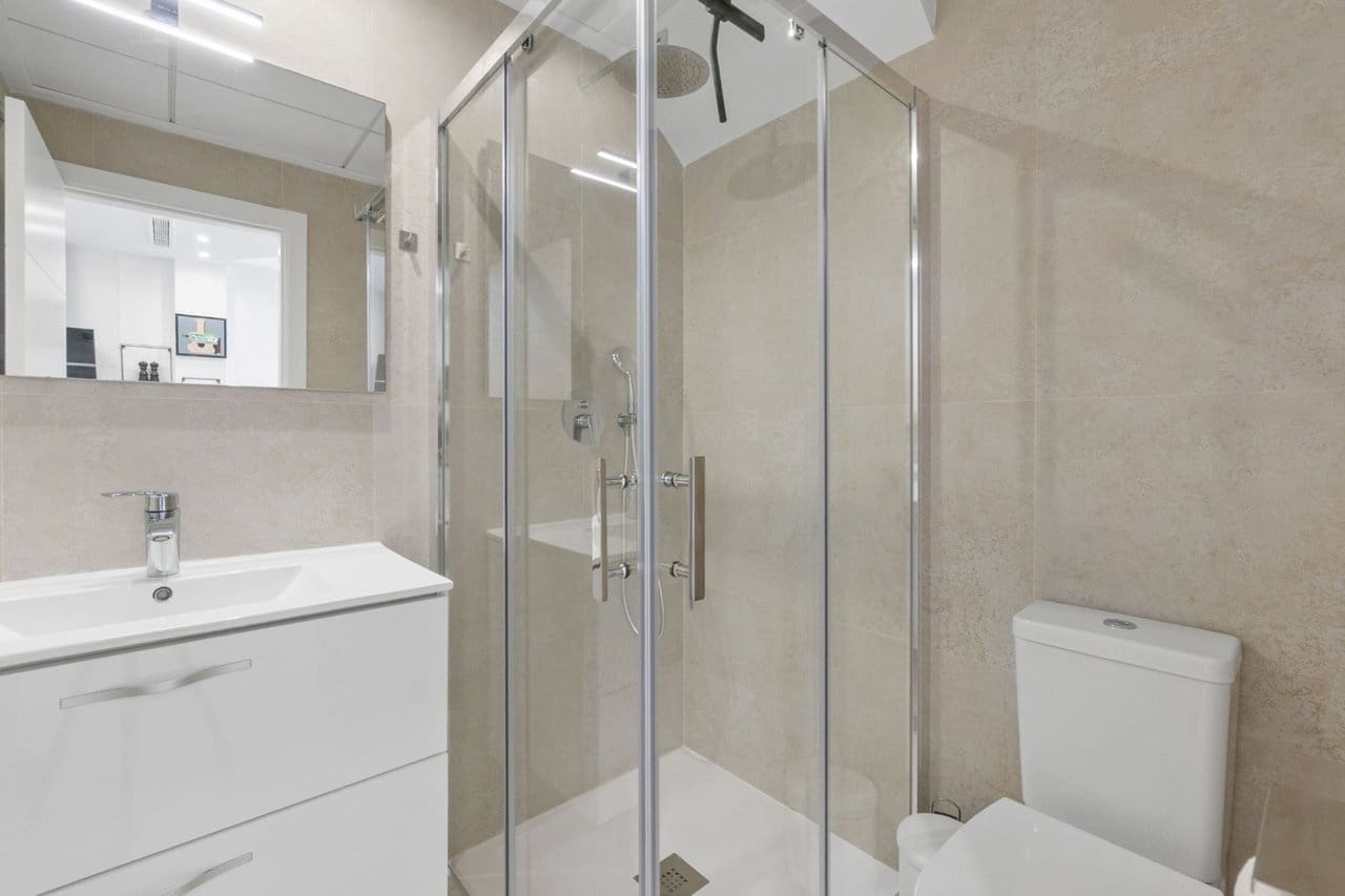 3 sypialnia Dom na sprzedaż w Villamartin z basenem garażem - 325 000 € (Ref: 9356652)