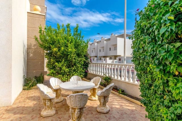 4 bedroom Townhouse for sale in Aguas Nuevas, Torrevieja with pool garage - € 259,000 (Ref: 9356655)