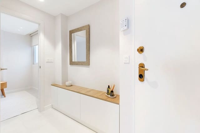 3 slaapkamer Appartement te koop in Playa del Acequión, Torrevieja met zwembad - € 359.000 (Ref: 9356656)