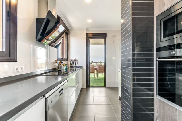 3 makuuhuone Huoneisto myytävänä paikassa Cabo Roig, Orihuela mukana uima-altaan 
autotalli - 287 000 € (Ref: 9356657)