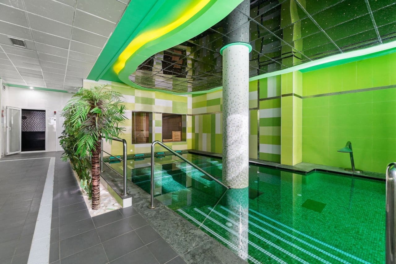 3 makuuhuone Huoneisto myytävänä paikassa Cabo Roig mukana uima-altaan 
autotalli - 287 000 € (Ref: 9356657)