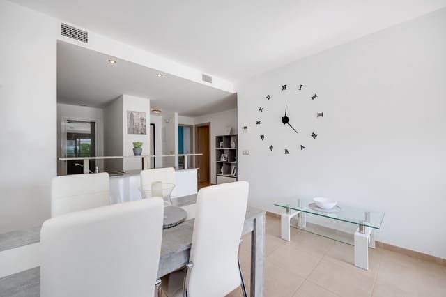 2 soverom Leilighet til salgs i Cabo Roig, Orihuela med svømmebasseng garasje - € 229 950 (Ref: 9356658)