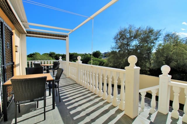 4 Zimmer Villa zu verkaufen in Playa Flamenca, Orihuela mit Pool - 379.000 € (Ref: 9356659)