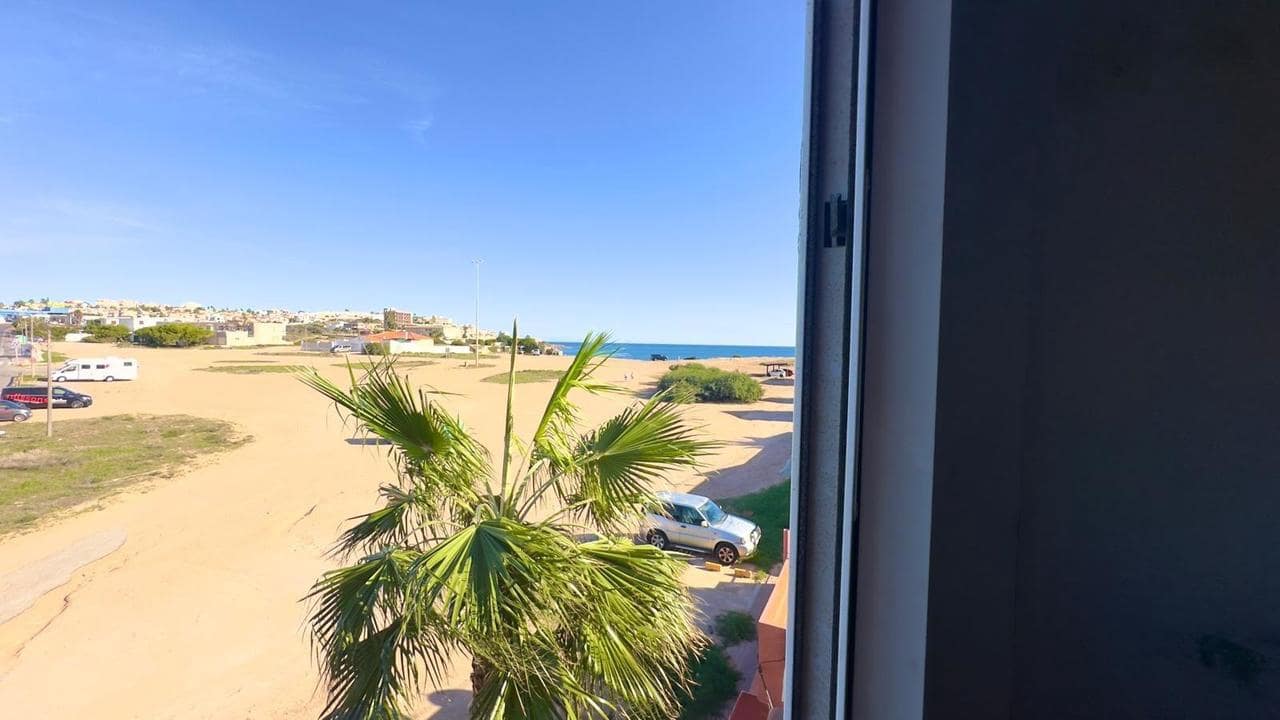 3 makuuhuone Huoneisto myytävänä paikassa Torrevieja - 259 900 € (Ref: 9356662)
