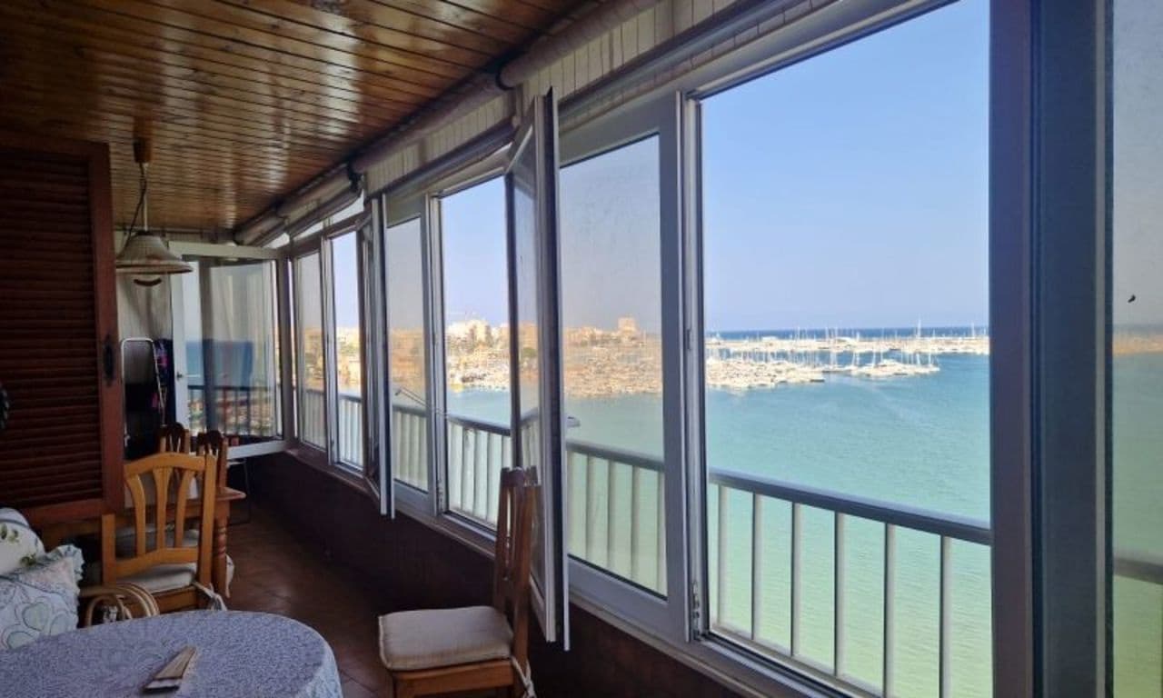 Apartamento de 3 habitaciones en Torrevieja en venta - 298.995 € (Ref: 9356664)