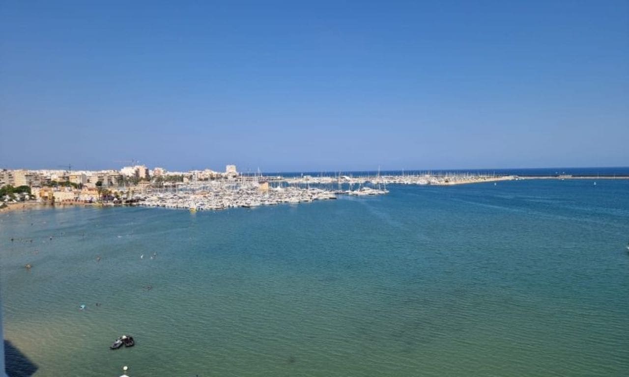 Apartamento de 3 habitaciones en Torrevieja en venta - 298.995 € (Ref: 9356664)