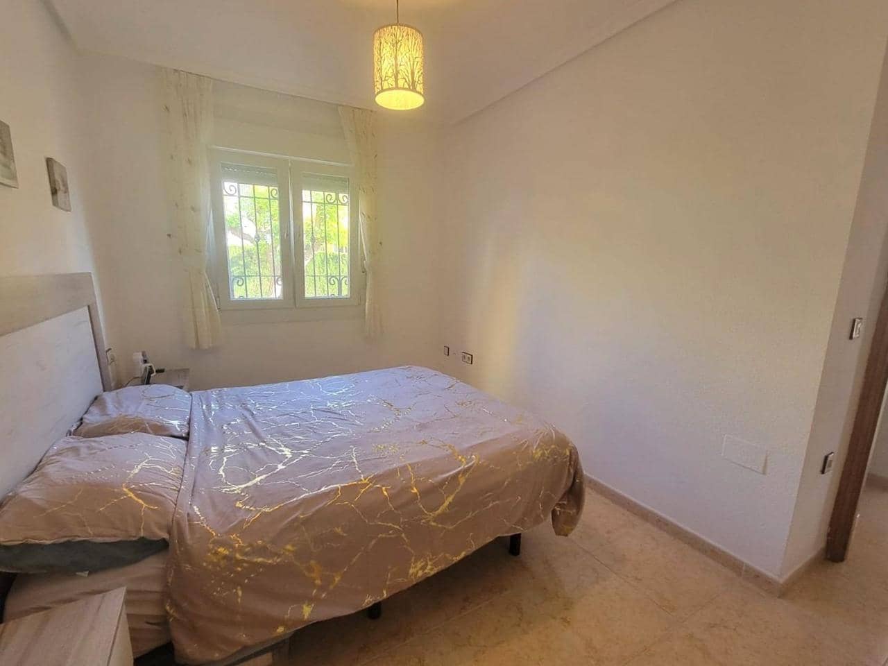 Casa de 3 habitaciones en Los Montesinos en venta con piscina - 215.000 € (Ref: 9357067)