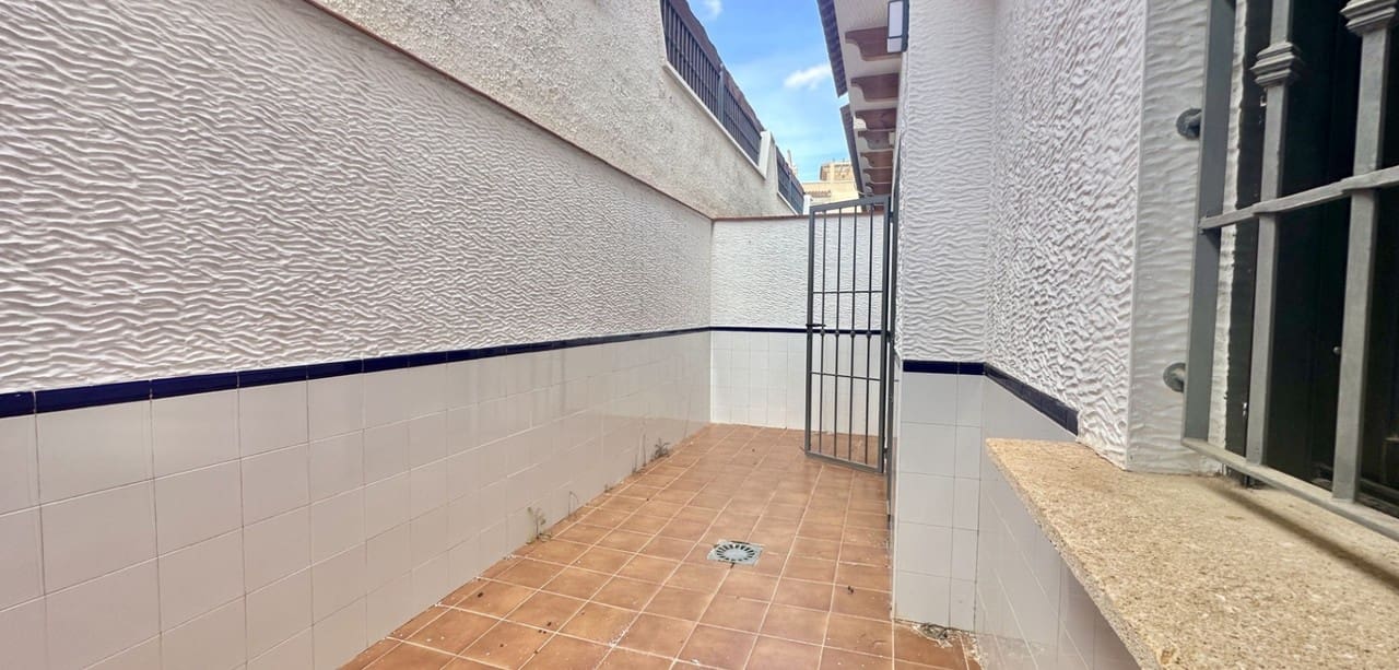 3 quarto Casa em Banda para venda em San Miguel de Salinas - 229 000 € (Ref: 9366945)