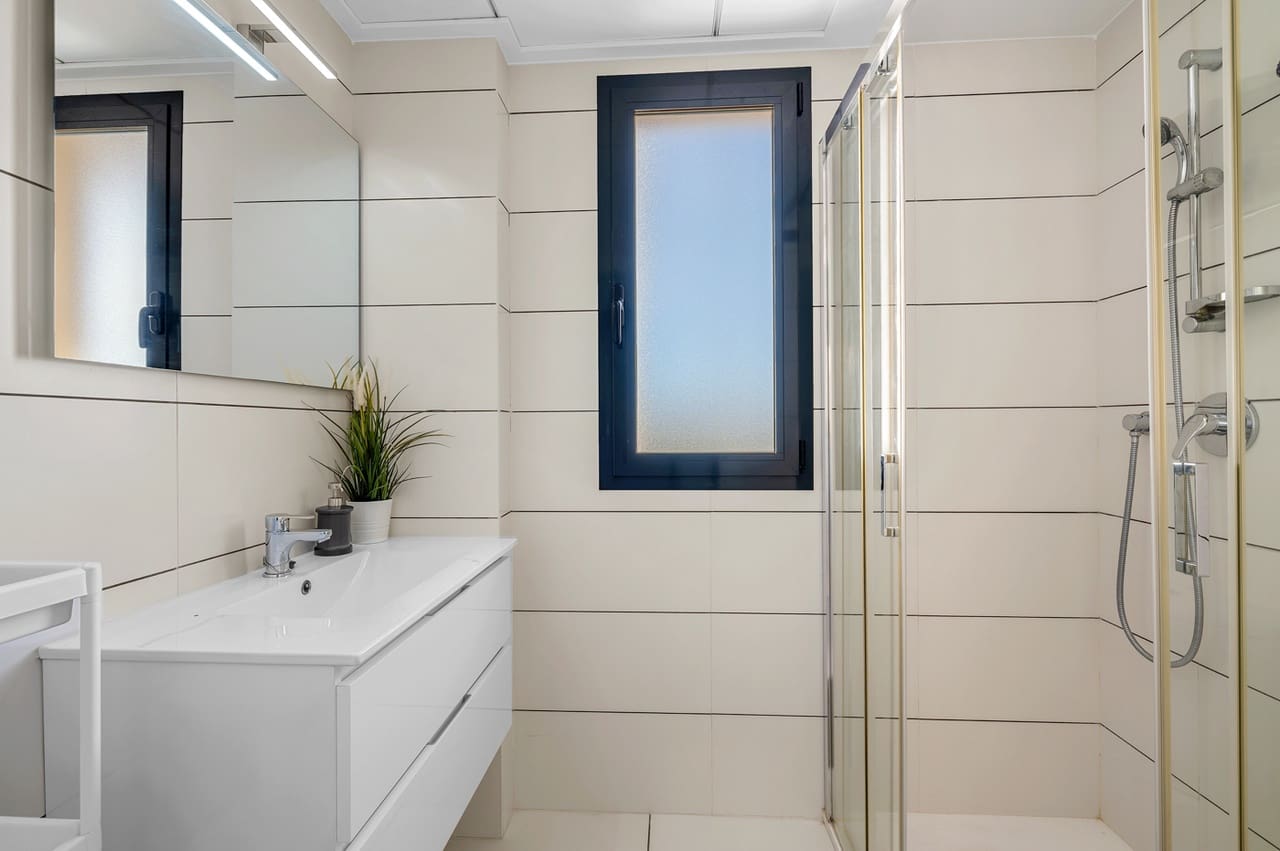 2 quarto Apartamento para venda em Villamartin com piscina garagem - 239 000 € (Ref: 9385102)