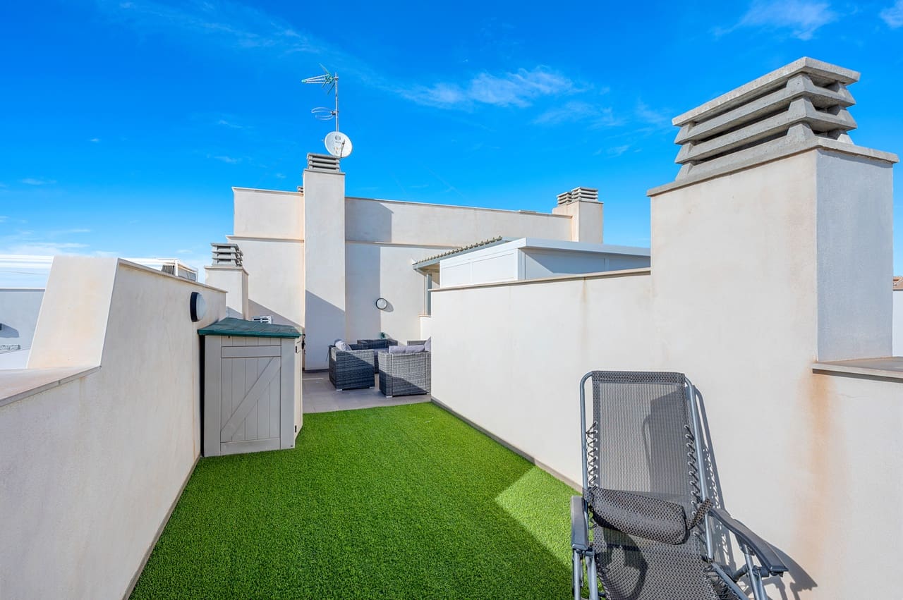 2 quarto Apartamento para venda em Villamartin com piscina garagem - 239 000 € (Ref: 9385102)