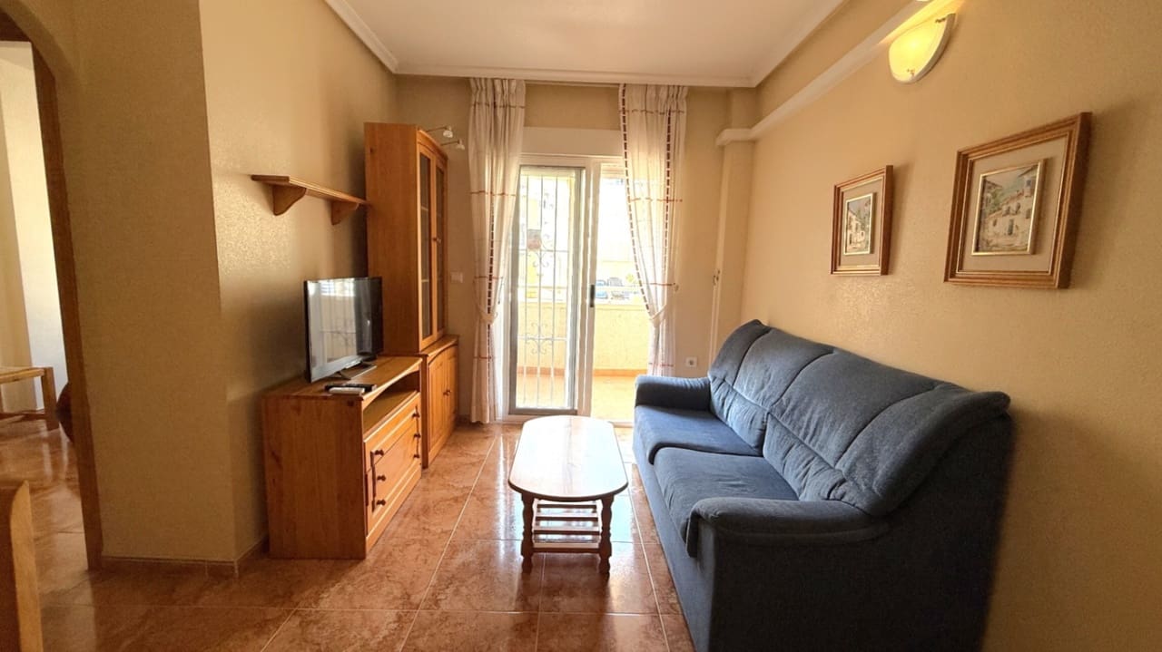 2 Zimmer Apartment zu verkaufen in Torrevieja - 132.000 € (Ref: 9387152)
