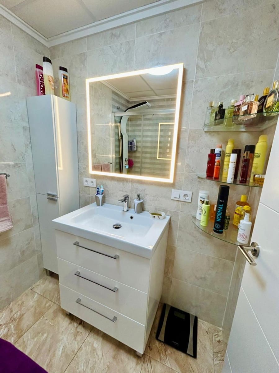 2 soveværelse Byhus til salg i Torrevieja - € 154.900 (Ref: 9387153)