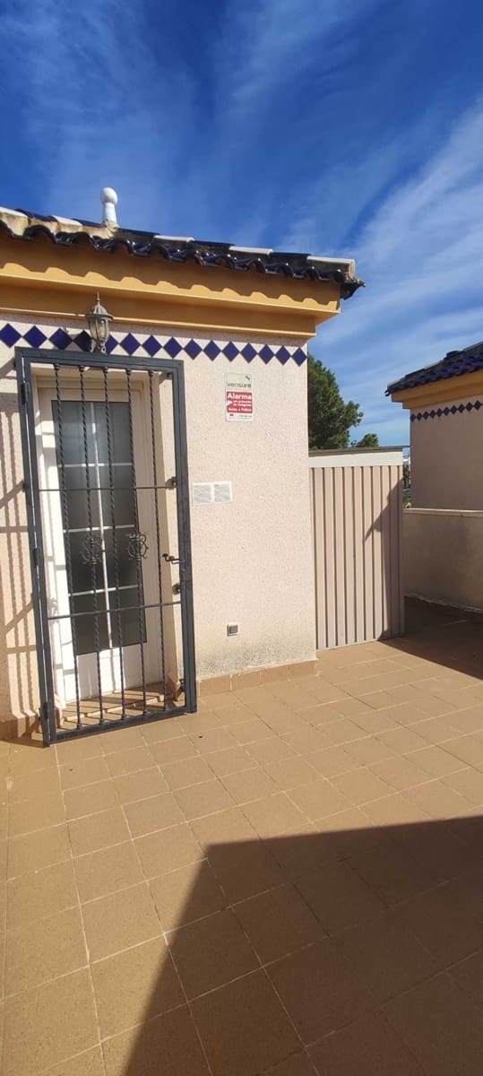 3 bedroom Townhouse for sale in Guardamar del Segura - € 214,900 (Ref: 9387159)