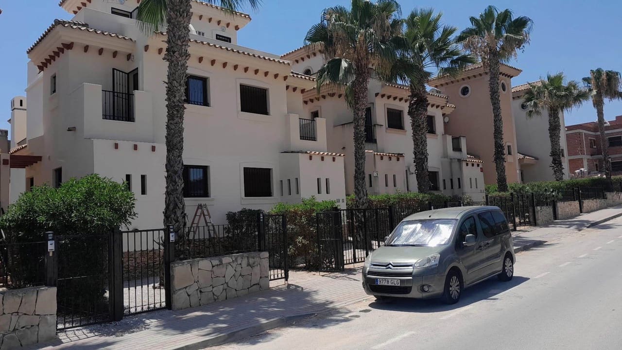 3 Zimmer Villa zu verkaufen in Algorfa - 220.000 € (Ref: 9387160)