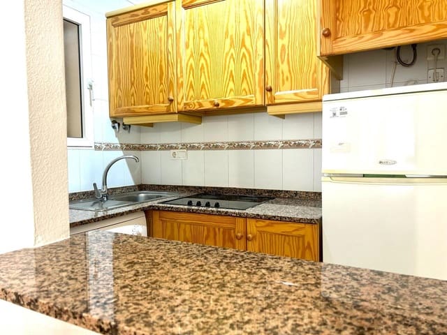 2 makuuhuone Huoneisto myytävänä paikassa El Molino, Torrevieja mukana uima-altaan - 128 000 € (Ref: 9387163)