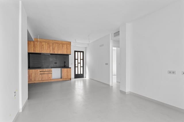 2 bedroom Apartment for sale in San Miguel de Salinas - € 199,000 (Ref: 9387166)