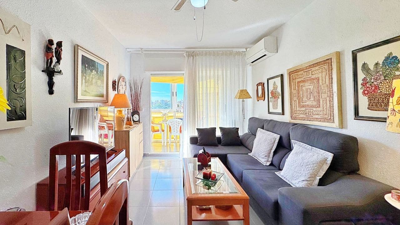 1 quarto Apartamento para venda em Torrevieja - 135 900 € (Ref: 9387172)