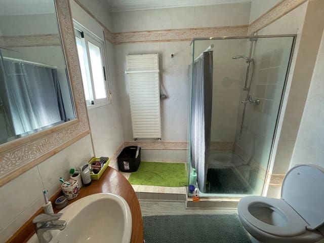 Chalet de 4 habitaciones en Zona Pueblo, Guardamar del Segura en venta - 410.000 € (Ref: 9387177)