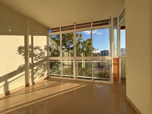 3 camera da letto Appartamento in vendita in Zona Pueblo, Guardamar del Segura - 220.000 € (Rif: 9387179)
