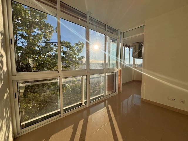 3 camera da letto Appartamento in vendita in Zona Pueblo, Guardamar del Segura - 220.000 € (Rif: 9387179)