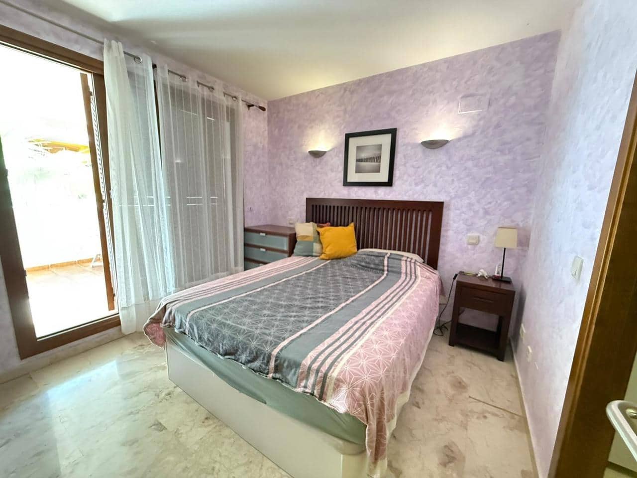 2 makuuhuone Huoneisto myytävänä paikassa Torrevieja mukana uima-altaan - 239 900 € (Ref: 9387182)