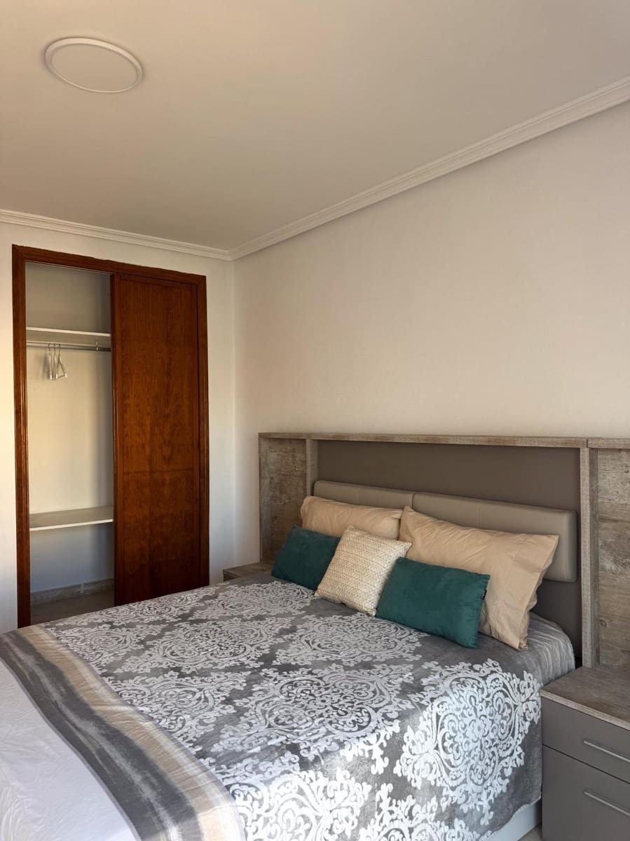 Apartamento de 2 habitaciones en Orihuela Costa en venta con piscina - 179.000 € (Ref: 9387188)