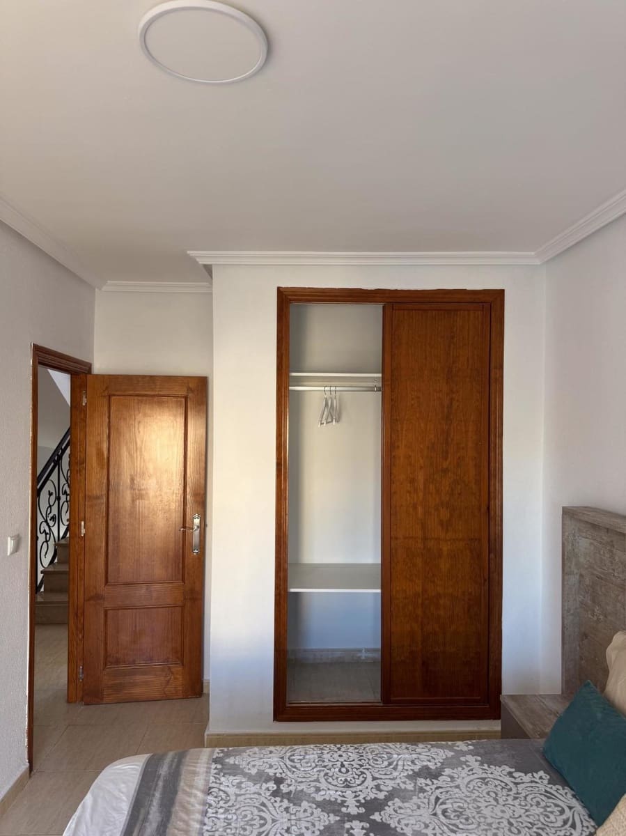 Apartamento de 2 habitaciones en Orihuela Costa en venta con piscina - 179.000 € (Ref: 9387188)