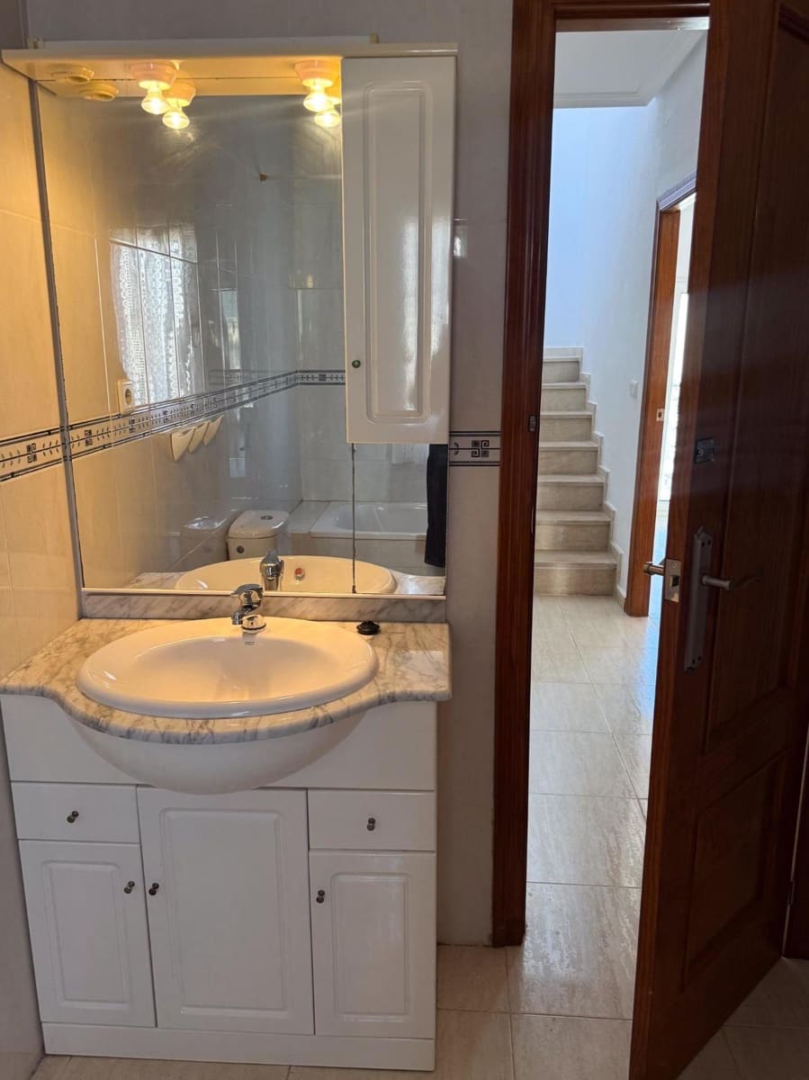 Apartamento de 2 habitaciones en Orihuela Costa en venta con piscina - 179.000 € (Ref: 9387188)