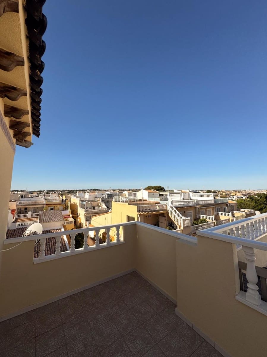 Apartamento de 2 habitaciones en Orihuela Costa en venta con piscina - 179.000 € (Ref: 9387188)