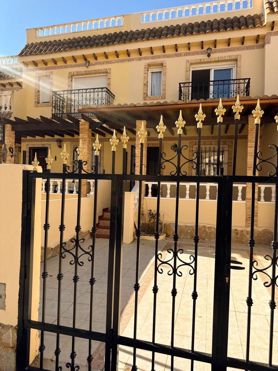 Apartamento de 2 habitaciones en Orihuela Costa en venta con piscina - 179.000 € (Ref: 9387188)