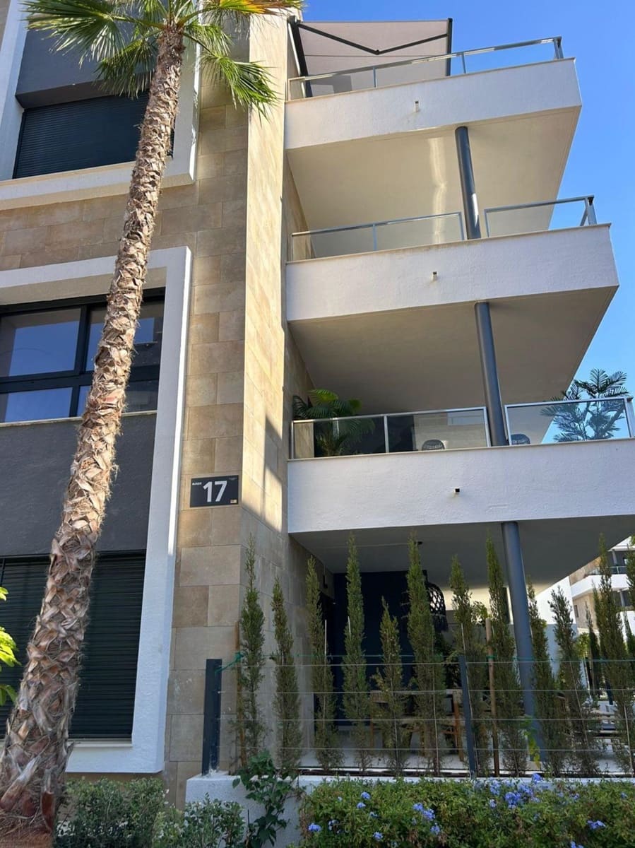 2 makuuhuone Kattohuoneisto myytävänä paikassa Orihuela Costa - 499 000 € (Ref: 9387190)