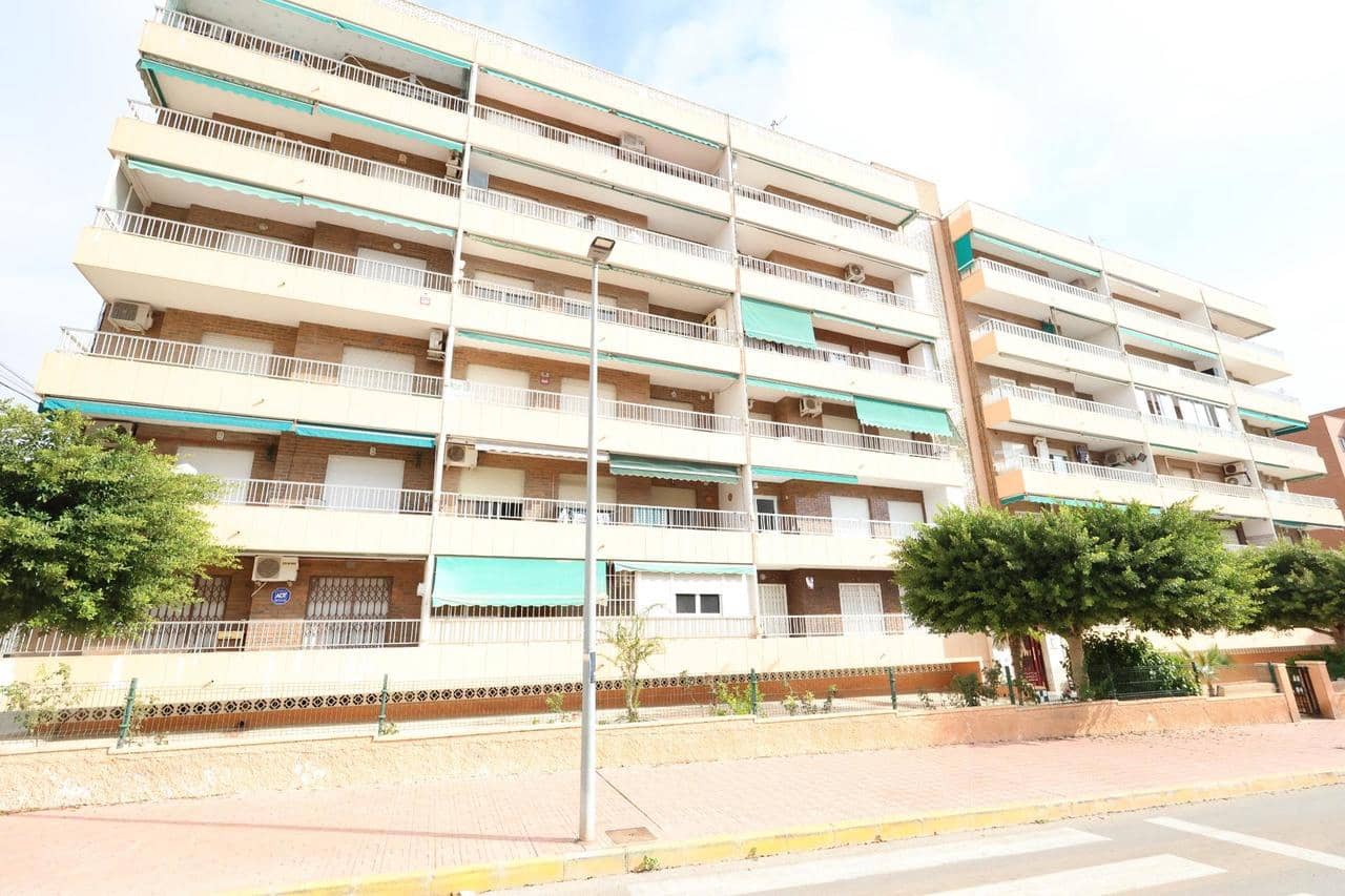Apartamento de 2 habitaciones en Torrevieja en venta - 144.000 € (Ref: 9387191)