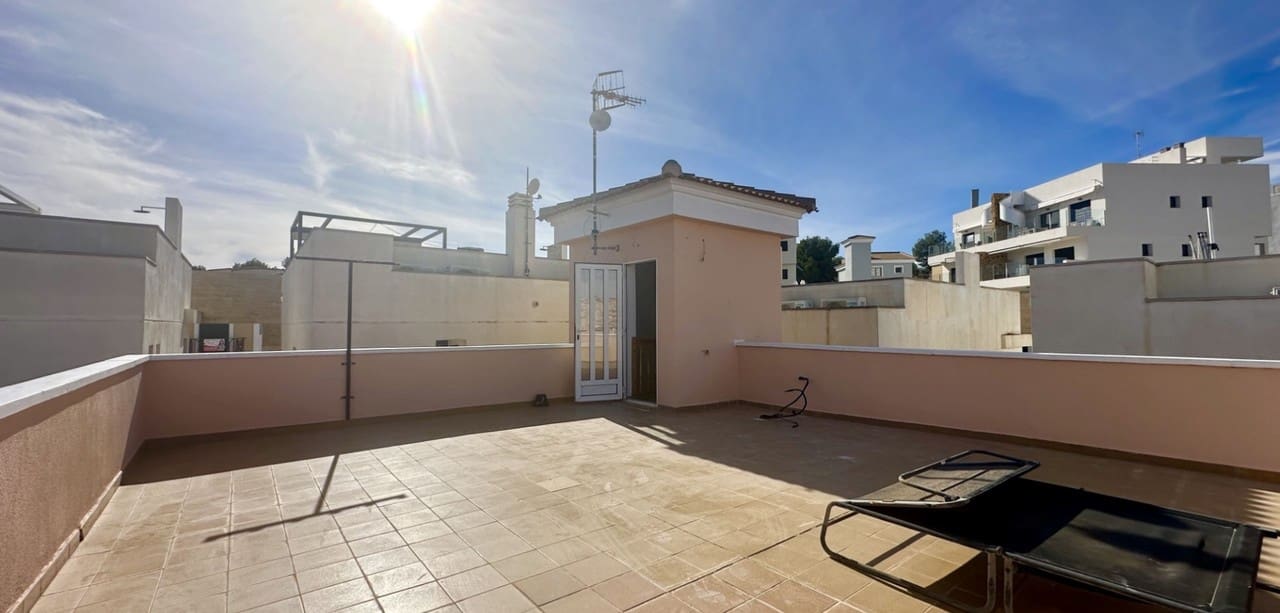 4 bedroom Villa for sale in Orihuela Costa - € 285,000 (Ref: 9387202)