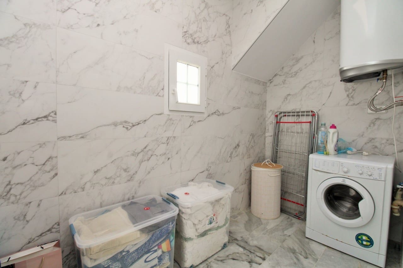 Chalet de 3 habitaciones en Las Ramblas Golf en venta con piscina - 499.000 € (Ref: 9387203)