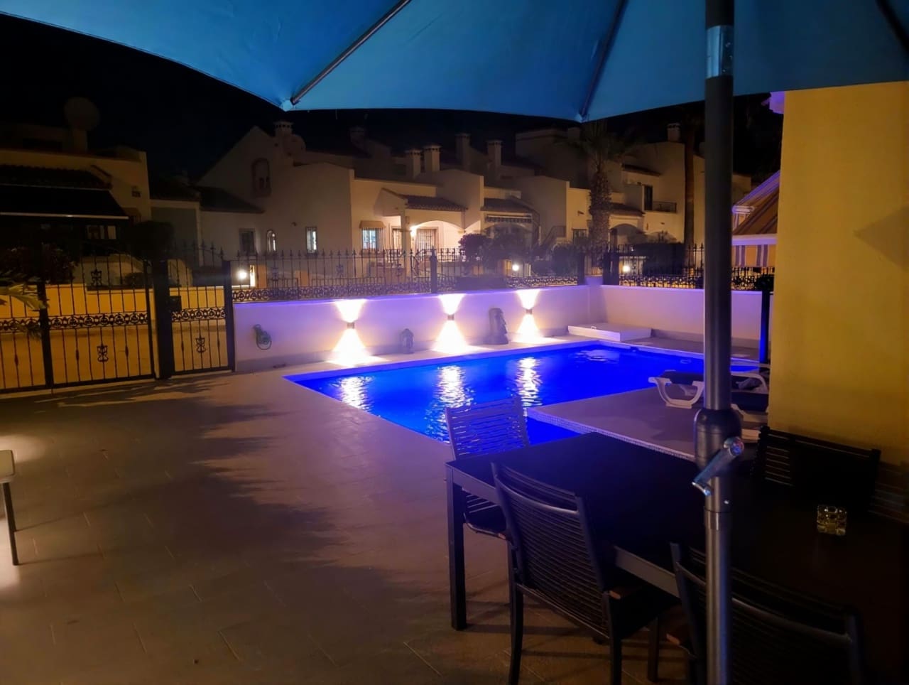 3 bedroom Villa for sale in Villamartin with pool - € 375,000 (Ref: 9387204)