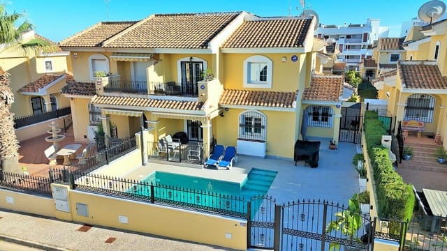 3 camera da letto Villa in vendita in Villamartin, Orihuela con piscina - 375.000 € (Rif: 9387204)