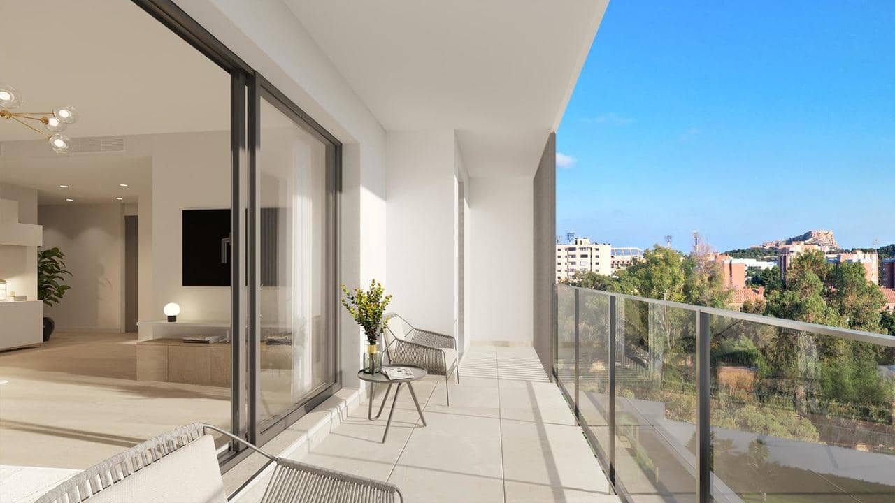 3 slaapkamer Penthouse te koop in Alicante stad met zwembad - € 399.500 (Ref: 9392212)