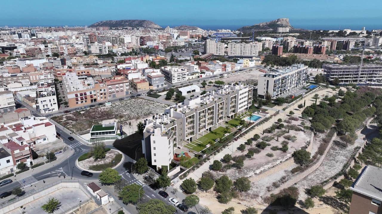 2 chambre Penthouse à vendre à Alicante ville avec piscine - 312 500 € (Ref: 9392218)