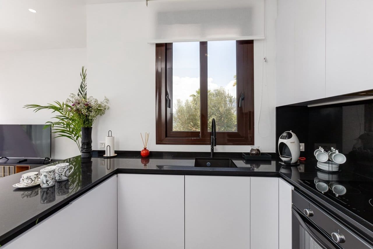 3 bedroom Villa for sale in Finestrat with pool - € 695,000 (Ref: 9392297)