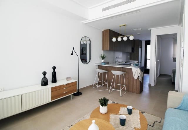 4 soverom Villa til salgs i Pilar de la Horadada ciudad, Pilar de la Horadada med svømmebasseng - € 369 900 (Ref: 9392520)