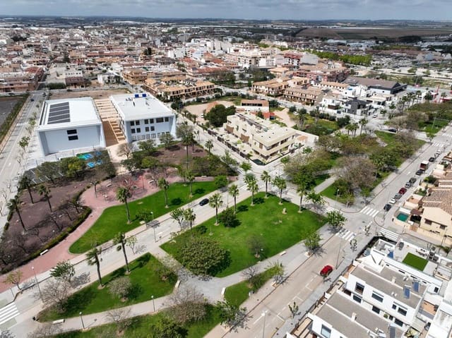 3 slaapkamer Villa te koop in Pilar de la Horadada ciudad, Pilar de la Horadada met zwembad - € 659.000 (Ref: 9392532)